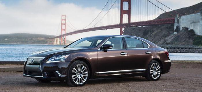 Lexus LS 600h