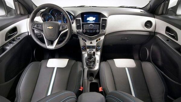 Nuova casa automobilistica coreana - Chevrolet Cruze hatchback