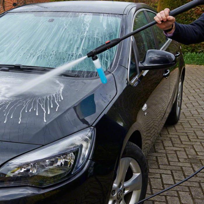 shampoo per il lavaggio auto senza contatto