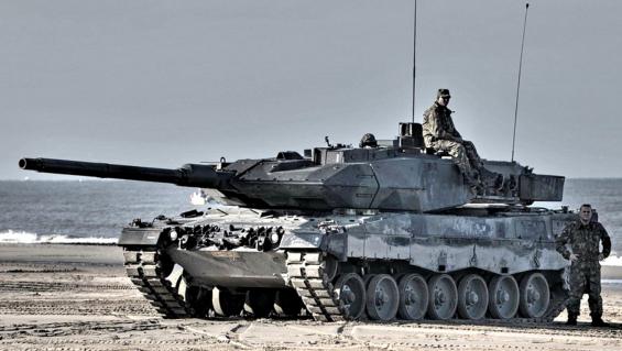 tank leopard 2a7 foto