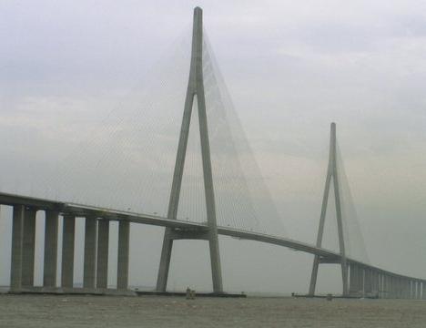 Ponti unici Il ponte più largo e più alto del mondo