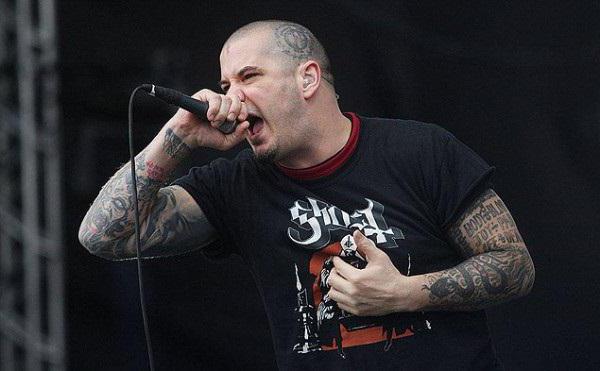 Phil Anselmo: una breve biografia dell'ex vocalist Pantera