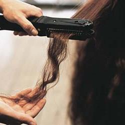 Qual è la differenza tra stiratura per capelli? Recensioni, consigli per l'acquisto e l'utilizzo