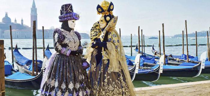 Come sono i carnevali a Venezia? Descrizione, date, costumi, recensioni dei viaggiatori