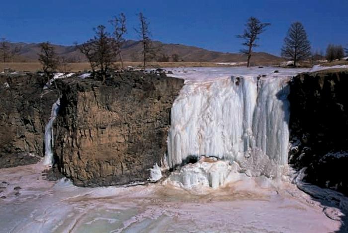 La grotta cade Altai