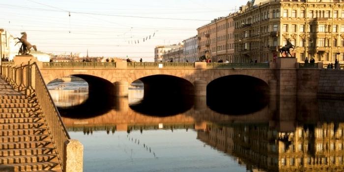 ponte Anichkov