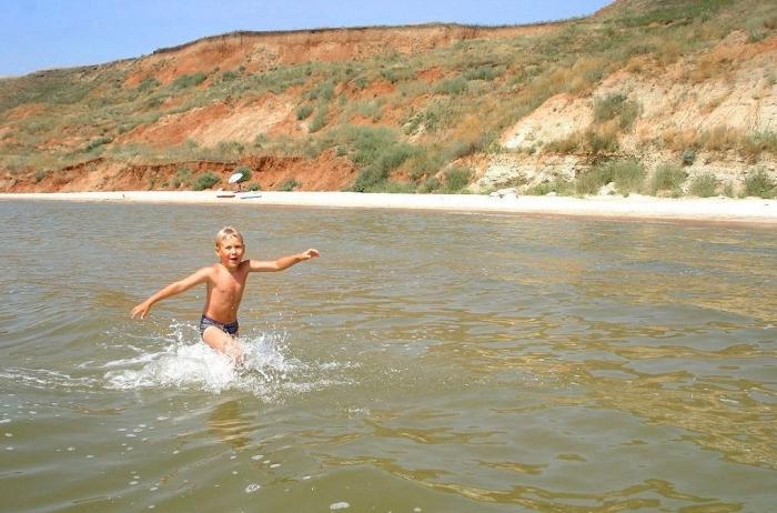 Caratteristiche e temperatura dell'acqua nel Mar d'Azov