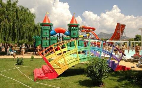 Parco dei divertimenti in Crimea - un posto migliore per rilassarsi a Sudak