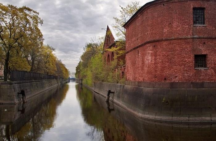 Foto della diga di Kronstadt