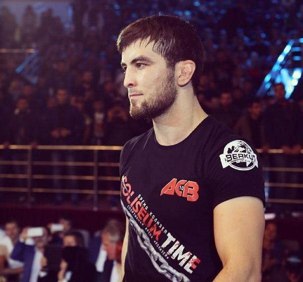 Combattente MMA Musa Khamanaev: biografia