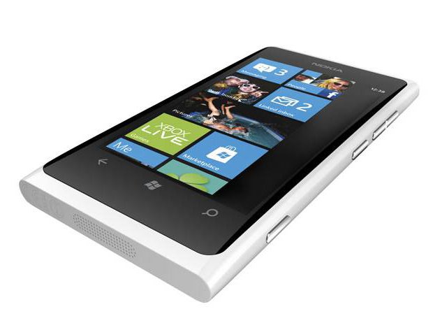 Nokia Lumia 800 - caratteristiche e revisione del modello