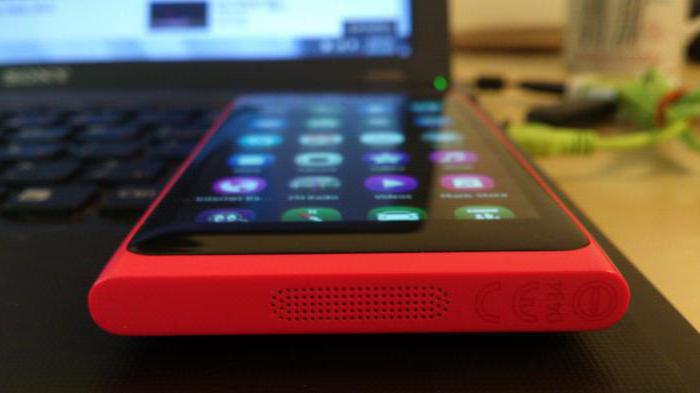 Smartphone Nokia N9: una recensione, caratteristiche e recensioni